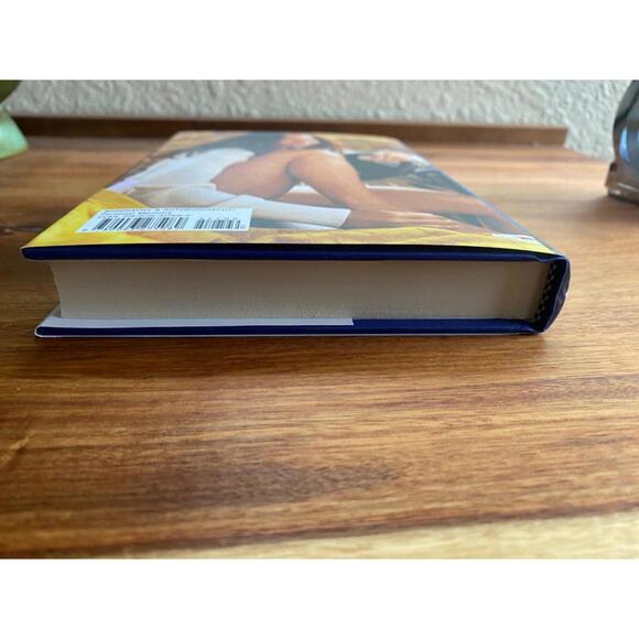 MINNIE DRIVER Actress AUTOGRAPHED "Managing Expectations" NEW SIGNED BOOK 1st Ed - Picture 9 of 9